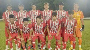 Unión goleó a Academia Cabrera y trepó al cuarto lugar en el Clausura liguista.