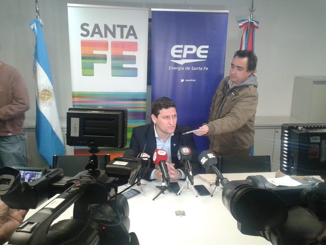 Alumbrado público: para la EPE, el accionar de Corral es premeditado