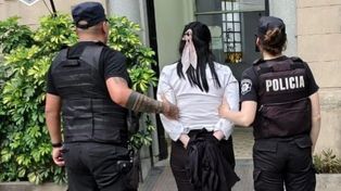 Deberá devolver tres vehículos tras estafar a una concesionaria