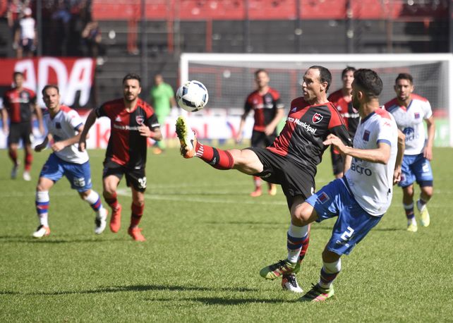El exjugador de Newells Mauro Mattos fue imputado por la muerte de un motociclista