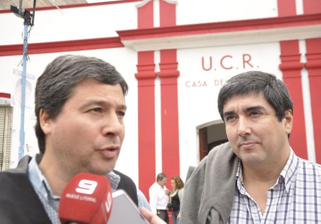 Oficialización de boletas.  La Justicia Electoral deberá pronunciarse sobre el pegado el 10 de julio. (Foto gentileza APF Digital)