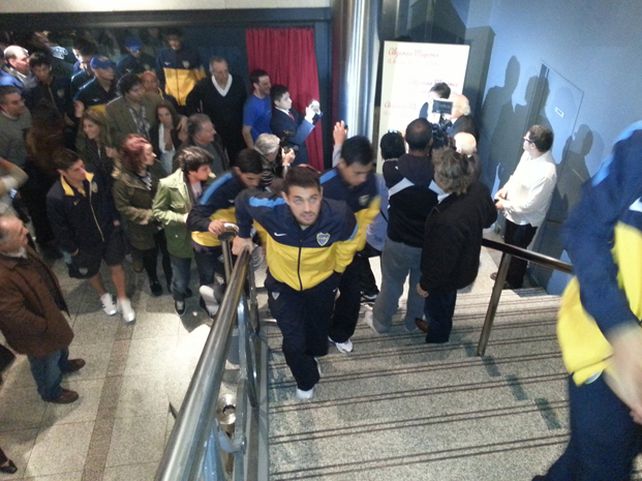 El plantel de Boca fue al teatro