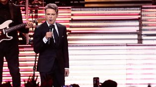 Luis Miguel tuvo que ser atendido de urgencia en Chile por un estado gripal: por el momento, no se cancelan shows.