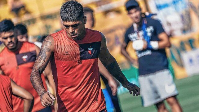 Braian Guille está desgarrado y no podrá ser de la partida en el cotejo que Colón jugará ante Mitre de Santiago del Estero.