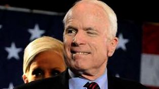 Ellen DeGeneres le pidi&oacute; al senador McCain que la acompa&ntilde;e al altar en su boda gay