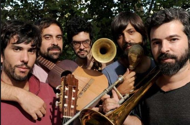 Un grupo de mujeres denuncia que fueron abusadas por integrantes de la banda Onda Vaga