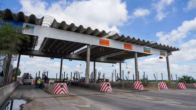 Puente Rosario-Victoria: preocupación por el destino de exempleados del peaje