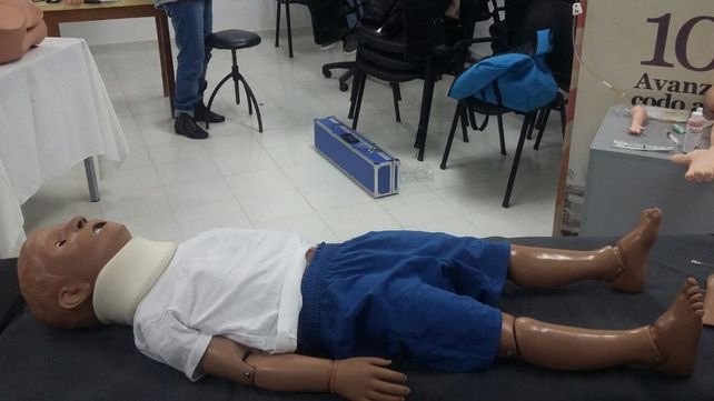 Siguieron las instrucciones de un operador del 107 y le salvaron la vida a su bebé