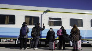 Suspendieron los trenes de Buenos Aires a Tucumán y Córdoba