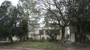 El frente de la casa de Villa Amelia, donde tuvo lugar el crimen de María Esther