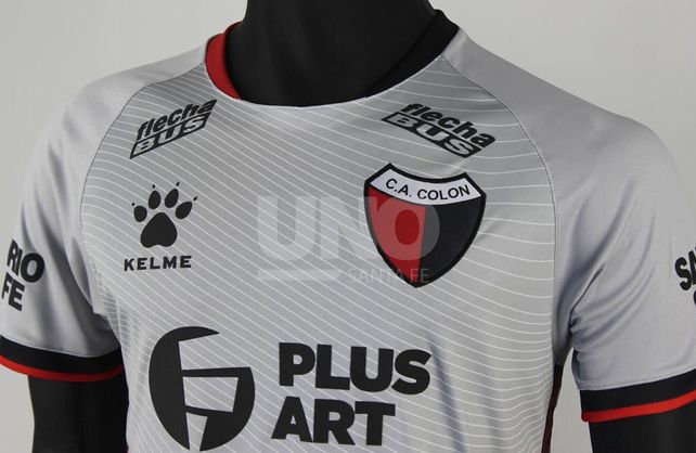 Kelme hizo una importante aclaración para los hinchas de Colón