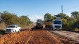 En Feliciano, Vialidad Provincial trabaja en la reposición de ripio en la ruta 28. En Feliciano, Vialidad Provincial trabaja en la reposición de ripio en la ruta 28.