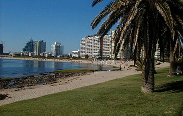 Playa Mansa