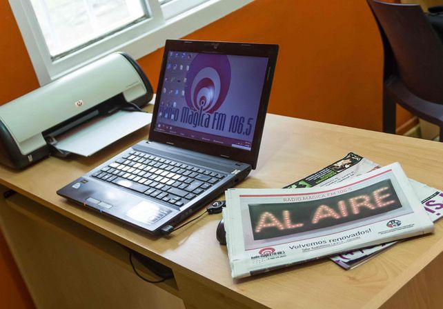 Santa Fe inauguró la primera radio extramuros del país en la cárcel de Coronda