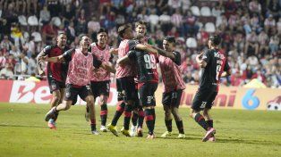 Newells cerrará la primera ronda del Apertura ante Instituto y Vélez.