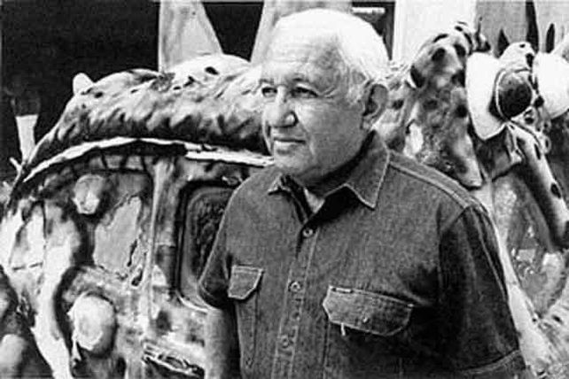 Enrique Molina.