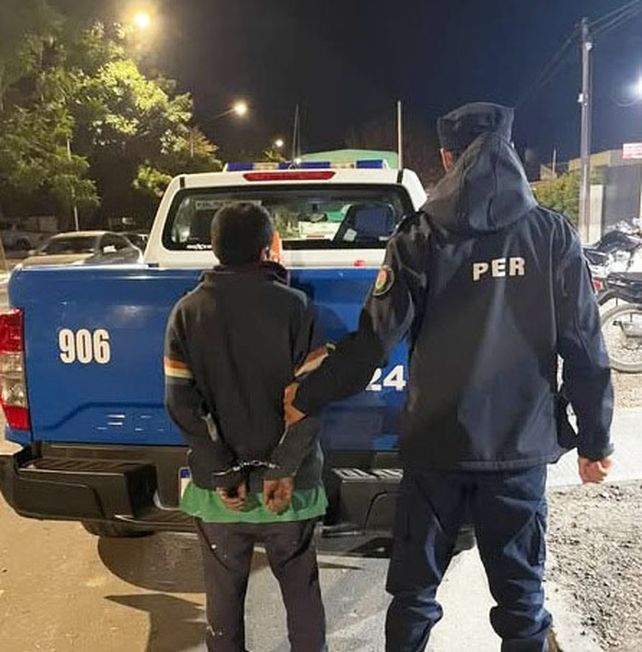 Varios hechos policiales ocurrieron en la madrugada de este sábado en Paraná: Robos y violencia de género y pelea entre hermanos con un incendio&nbsp;