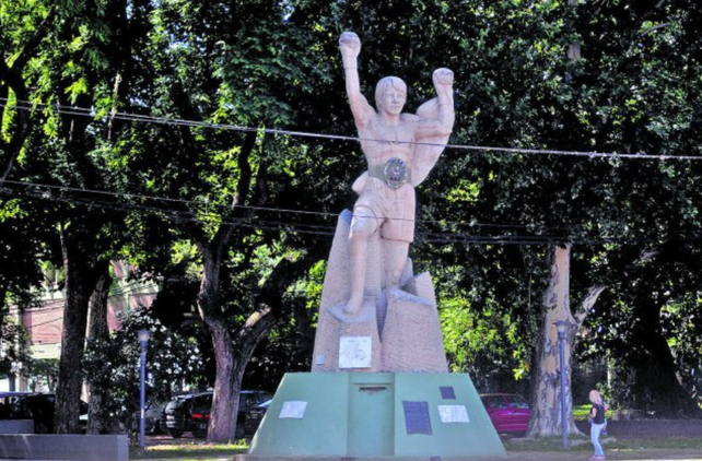 A 30 años del femicidio de Alicia Muñiz, habrá una concentración frente al monumento a Monzón
