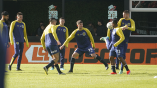 El DT canalla Miguel Angel Russo optó por preservar ante Riestra a la gran mayoría de los titulares de Central para el choque del martes con Peñarol.