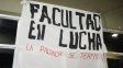 Se nos terminó la paciencia: vigilia estudiantil en la UNL en defensa de la universidad pública