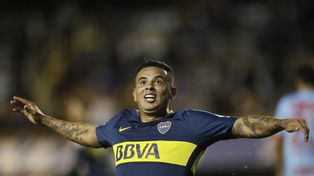 Recuperado. El colombiano Cardona dejó atrás un desgarro y reemplazará a Tévez en el conjunto Auriazul.&nbsp;