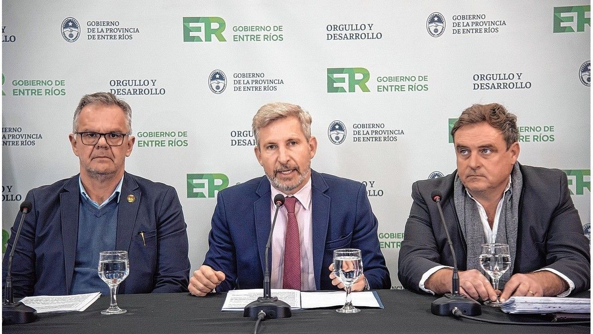 Rogelio Frigerio anunció financiamiento internacional para el mejoramiento de las rutas