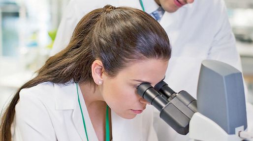 La mujer en el mundo de la química