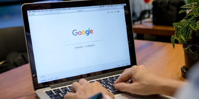 Un curioso incidente sacó de funcionamiento al portal google.com.ar este miércoles por la noche.&nbsp;
