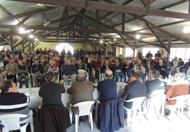 Masiva participación a la convocatoria efectuada con motivo de la emergencia hídrica