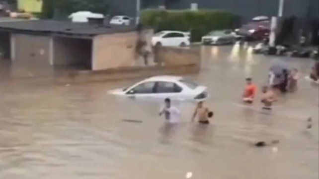 Inundaciones en el sur de Brasil: declaran estado de emergencia en Florianópolis y Camboriú