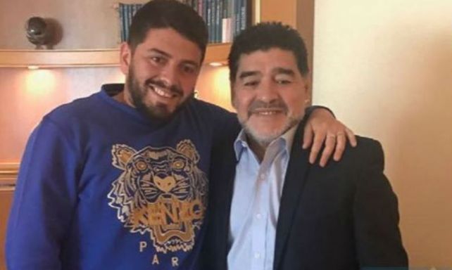 Maradona y Diego Junior se volvieron inseparables y viajan juntos por Europa