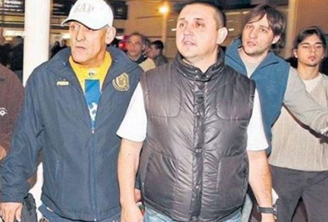 Pillín Bracamonte cuando fue expulsado de Sudáfrica en el Mundial 2010.