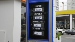 YPF también actualizó sus precios y la súper llegó a $40