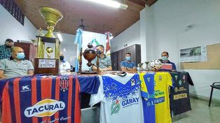 En la sede del Concejo Municipal, se presentó la 4° edición de la Copa Ciudad de Recreo.
