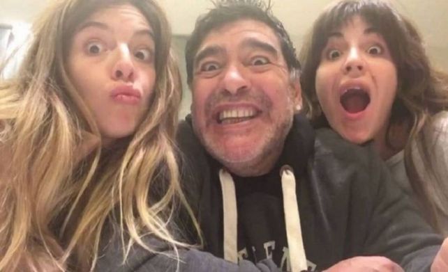 Gianinna Maradona Publicó Un Video Inédito Con Diego Y Dalma Nos Amó 0417