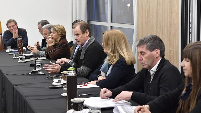 Bordet encabezó la reunión con los funcionarios.&nbsp;