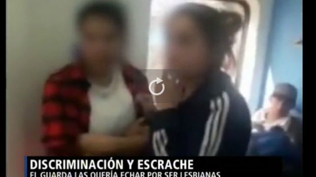 Escándalo en el tren Mitre: un guardia quiso bajar a dos chicas por besarse
