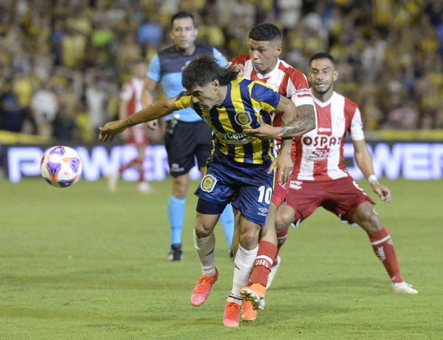 En el partido ante Unión, Malcorra tuvo un flojo partido, cometió un error importante y fue reemplazado en el entretiempo.