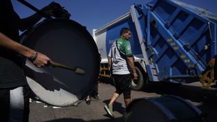 Paro de transporte. Una olla popular en Circunvalación para protestar.