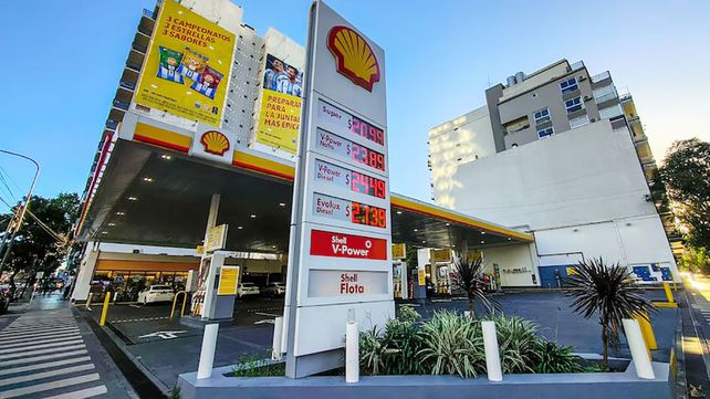 Shell: grupo suizo pagó 1.420 millones de dólares por 894 estaciones de servicio