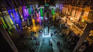 Arte, color y ritmo en la gran apertura de la Bienal