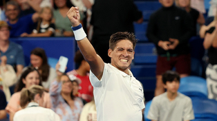 Sebastián Báez obtuvo la mayor victoria de su carrera en el tenis.