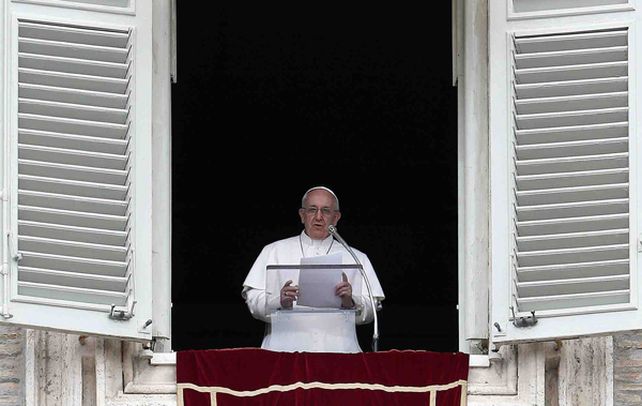 El Papa habló dio un mensaje a los fieles durante el Regina Coeli