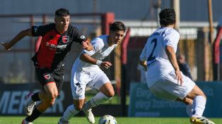 La reserva de Newells venció al puntero, sigue trepando y se mete en la pelea