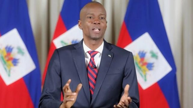 El presidente se enfrentó a una fuerte oposición por parte de sectores de la sociedad que consideraban su mandato ilegítimo.