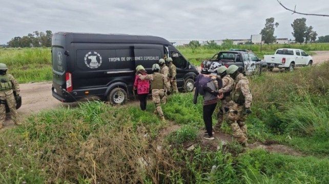 La mujer condenada como partícipe del ataque&nbsp;fue detenida junto a su pareja en una casa de Venado Tuerto.&nbsp;