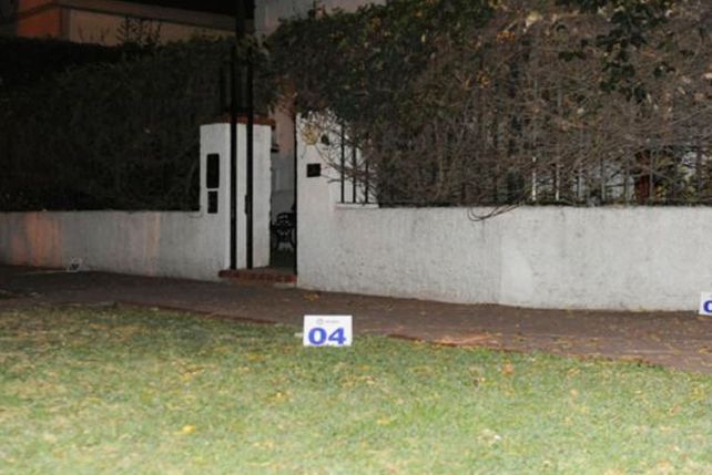 A tiros. La casa del gobernador