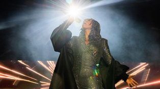 Cazzu la rompió como invitada de Alicia Keys.&nbsp;