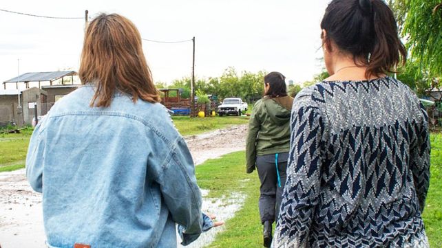 Victoria: atienden evacuados por inundaciones y el temporal