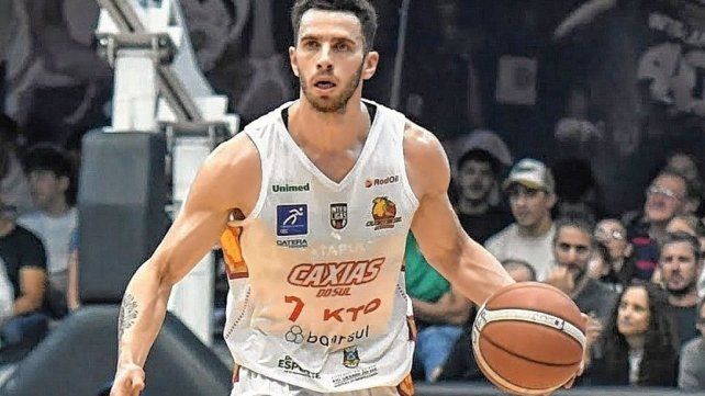 El base Alejandro Konsztadt se transformó en la primera cara nueva de Unión para la Liga Nacional 2024/25.